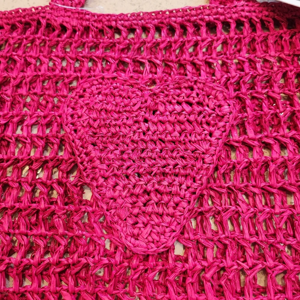 New BTB Los Angeles Heart Bag - Picture 4 of 12